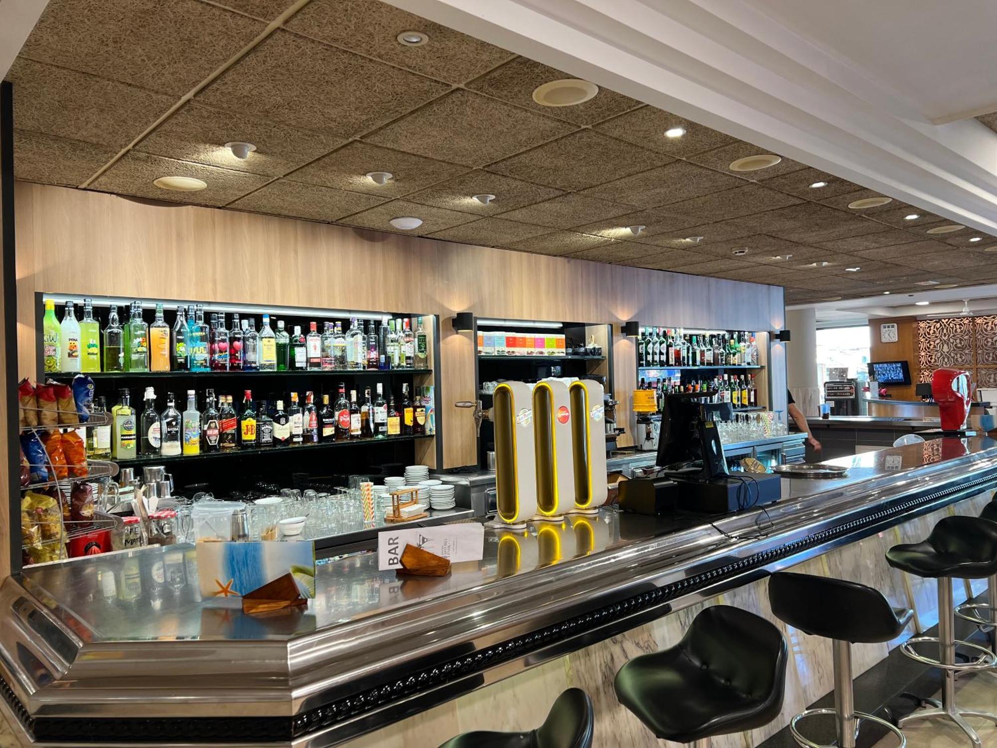 阿斯托利亚公园酒店 滨海略雷特 外观 照片